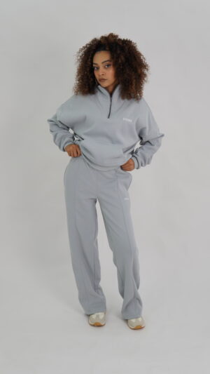 Lyona Full outfits 🤍🩶🖤